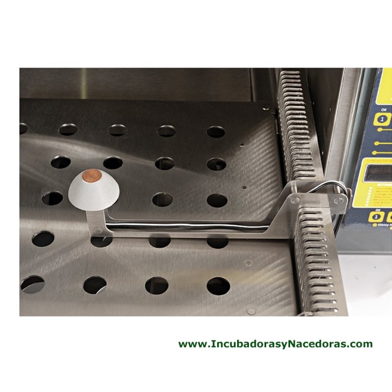 Incubadora Brinsea Z7 Contaq para aves rapaces